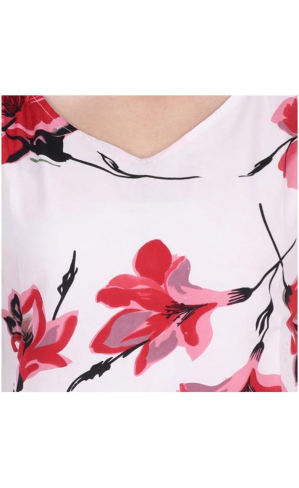 Adorable Crepe Printed Women's Top - Image 4