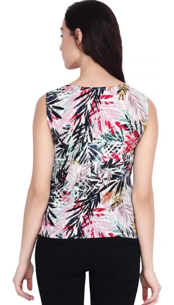 Adorable Crepe Printed Women's Top - Image 5
