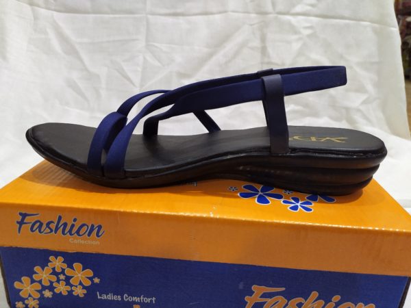 Women Sandal Flatform Heel - Image 3