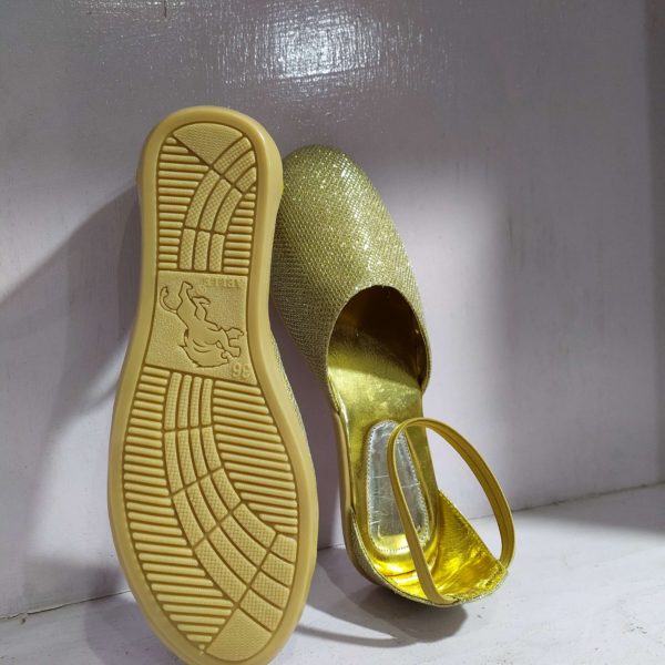 DA  Collection Women Sandal - Image 2