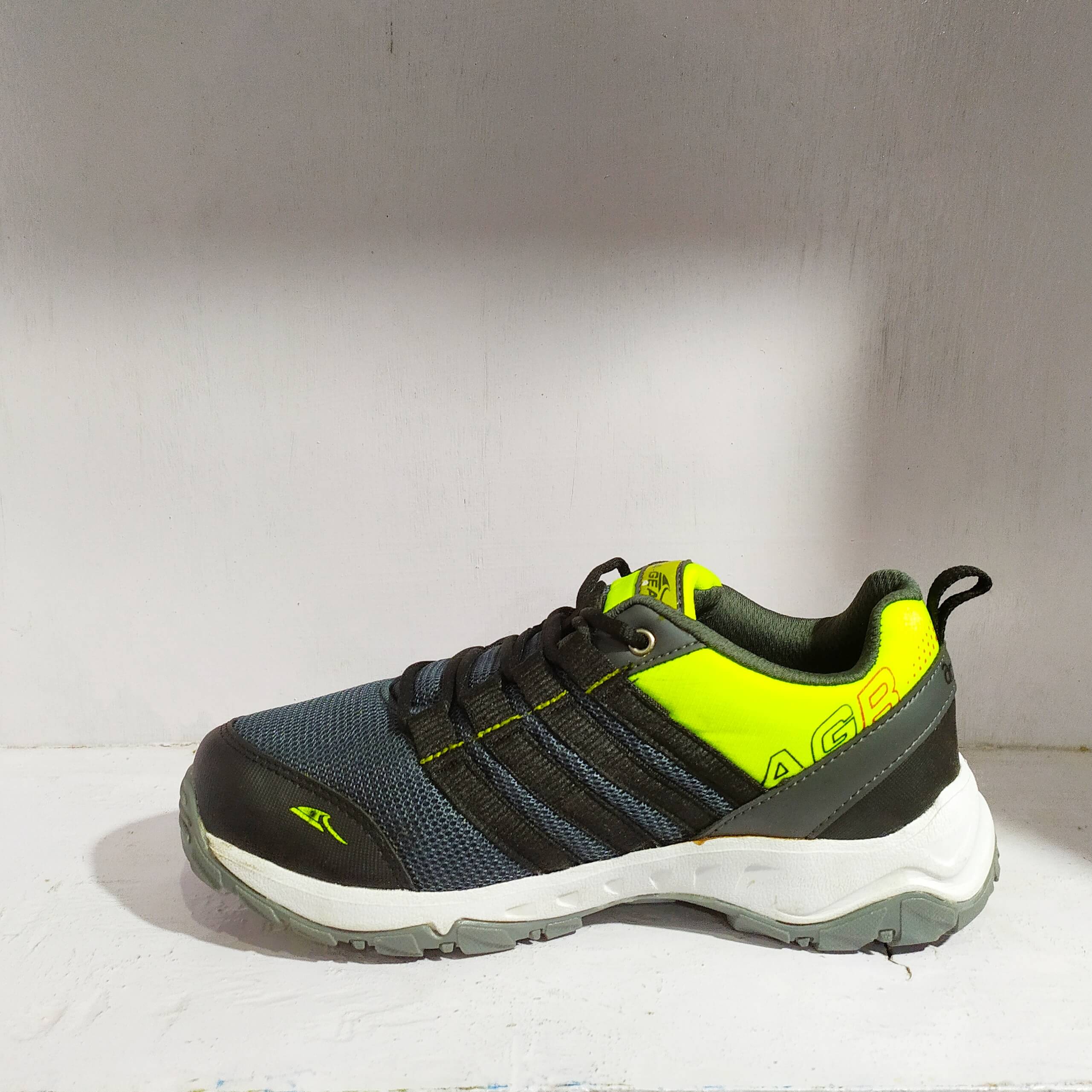 A Gear Action Shoes - StyloSale